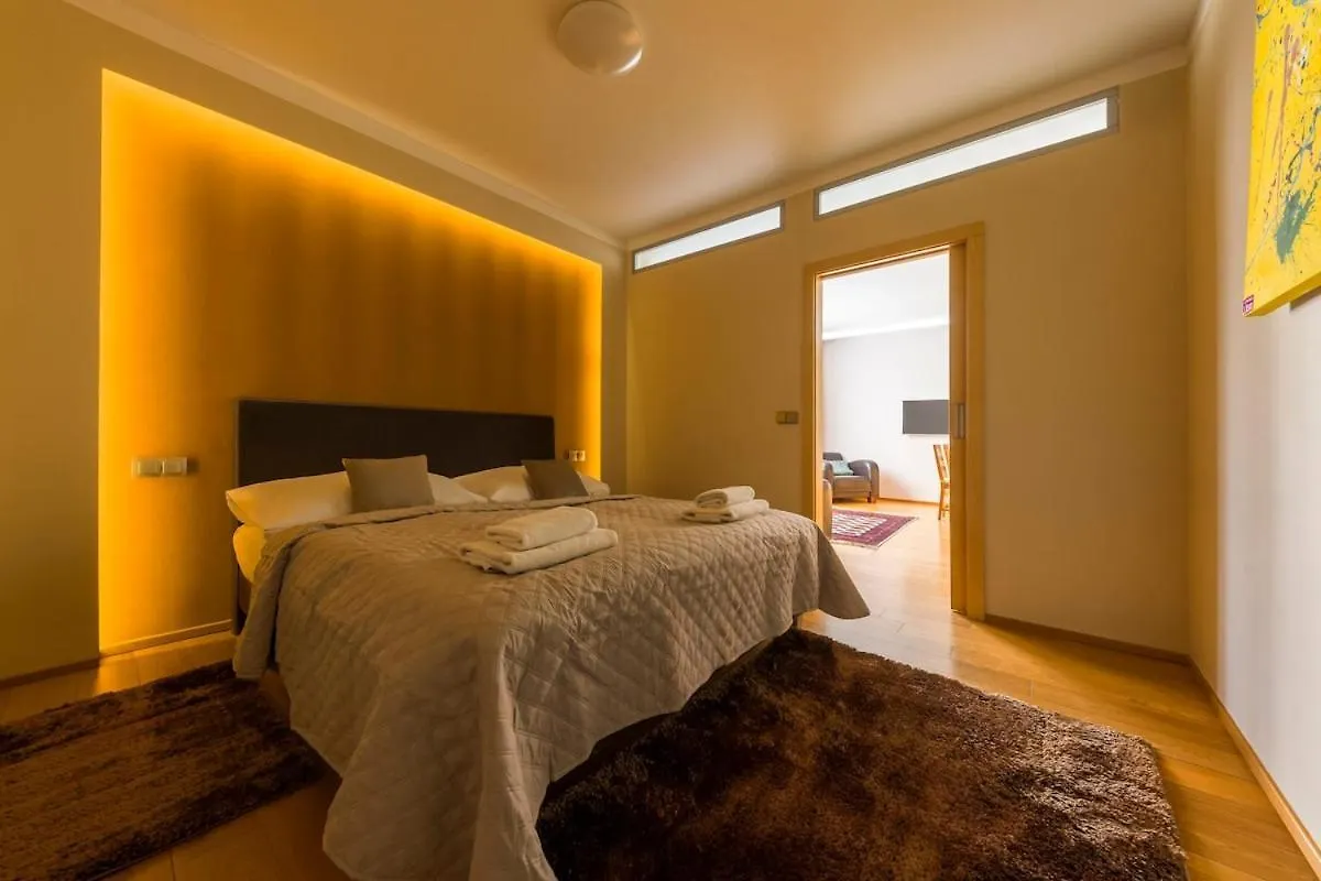 Sir Charles Bridge Apartment Prague Czech Republic