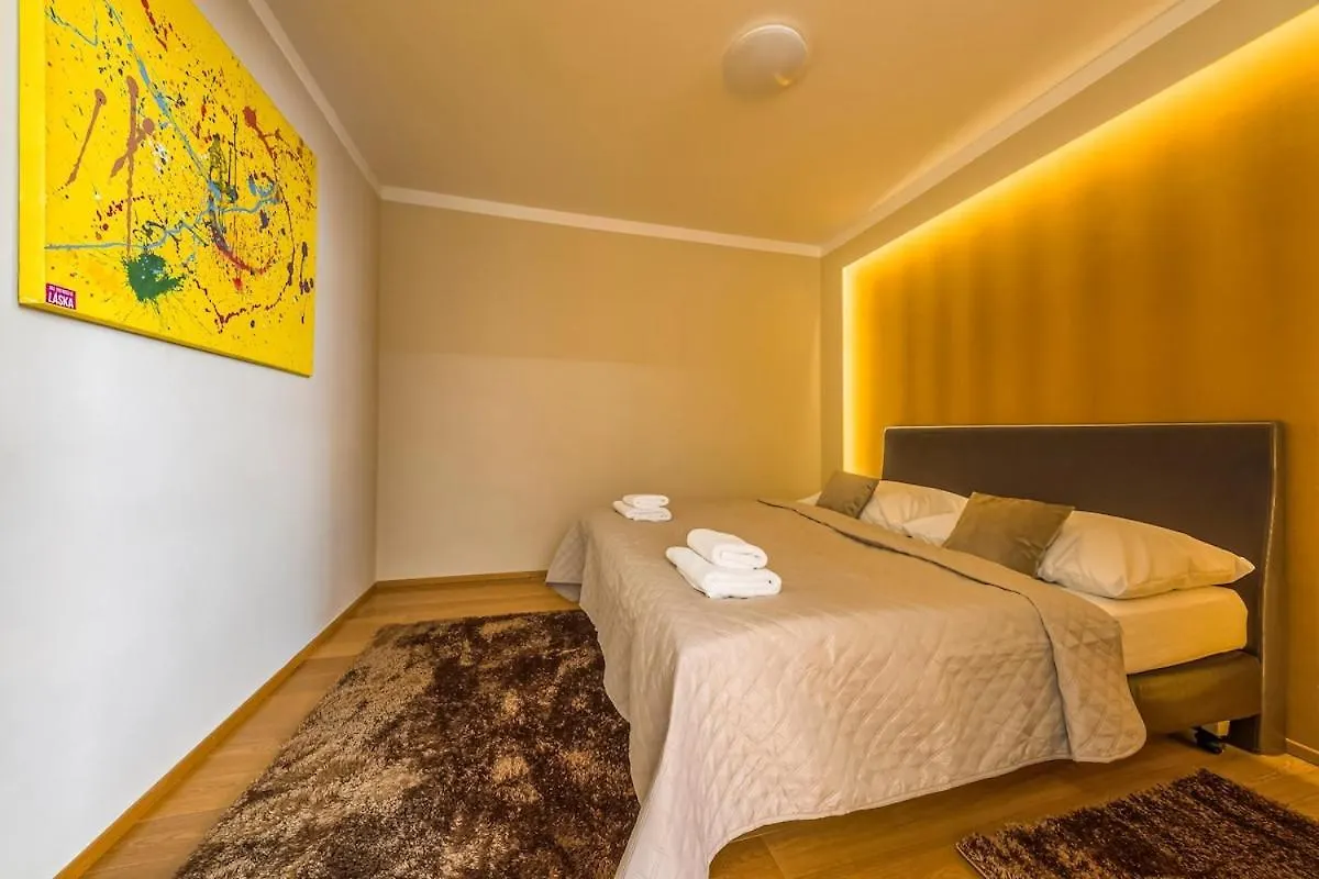 Sir Charles Bridge Apartment Prague Czech Republic