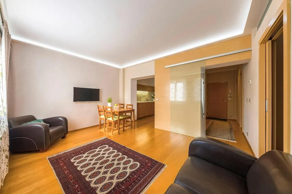 Sir Charles Bridge Apartment Prague
